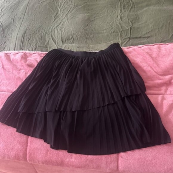 Aritzia Wolford pleated Black skirt - Picture 2 of 4